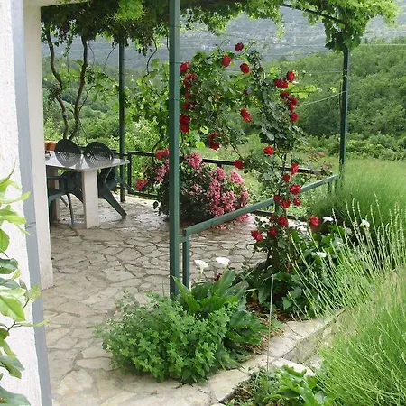 Apartman - Omis Gasthuis Tugare